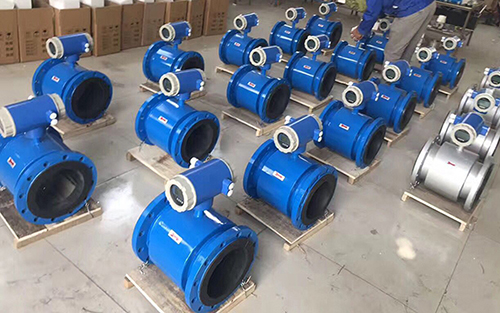 dn300管道流量計產品圖